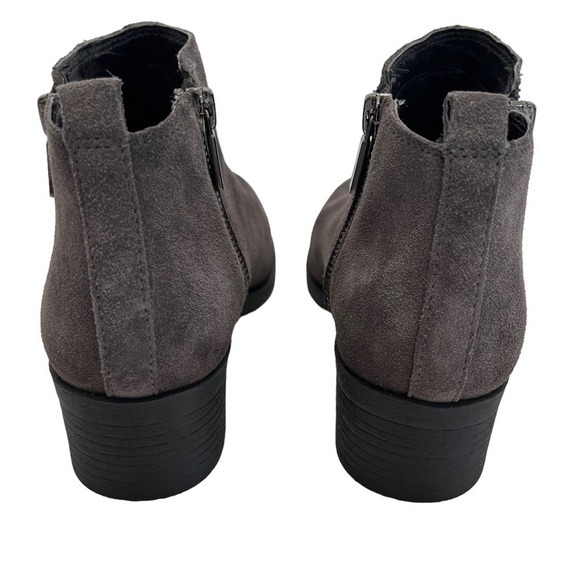 Kenneth Cole New York Dara Grey Geniune Suede Ankle Booties NWOT Size 7 - Picture 5 of 15